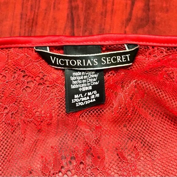 Victorias Secret Red satin robe kimono M/L - Picture 7 of 9